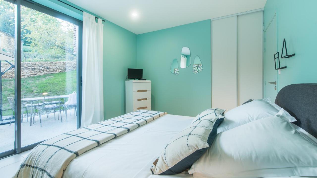 Appartamento Côté Jardin avec Jacuzzi Privatif et parking privé Sarlat Esterno foto