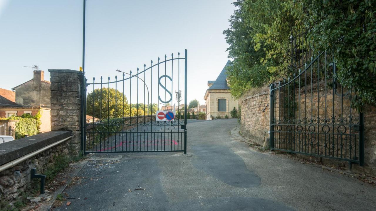 Appartamento Côté Jardin avec Jacuzzi Privatif et parking privé Sarlat Esterno foto