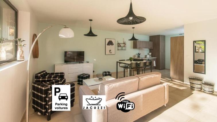 Appartamento Côté Jardin avec Jacuzzi Privatif et parking privé Sarlat Esterno foto